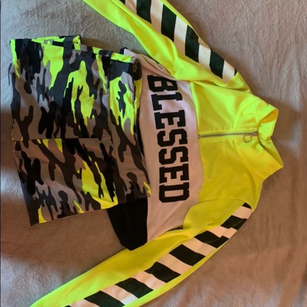 Outfit two piece